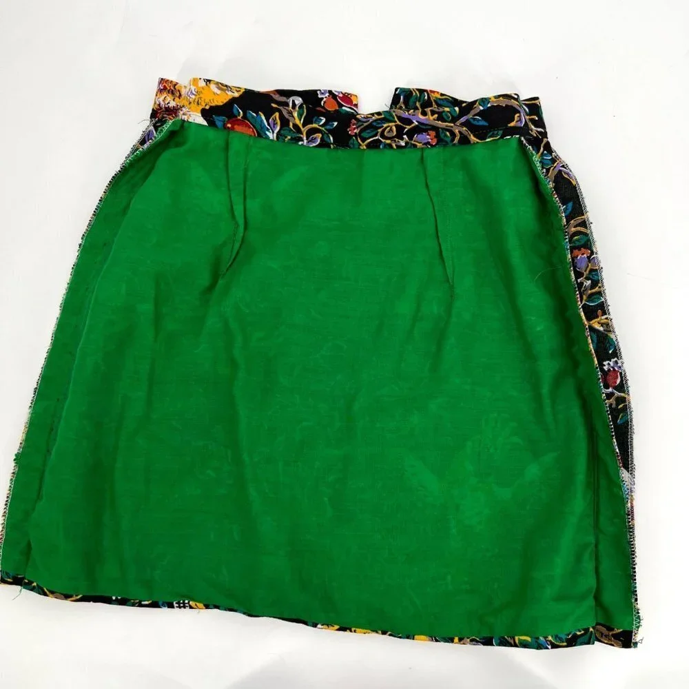 Black Vintage Handmade Miniskirt‎ with Cockatoo Parrots Lined Size XS